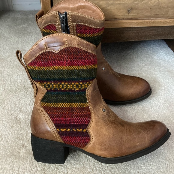 Born Brown Leather Aztec Ankle Boot - Picture 4 of 6